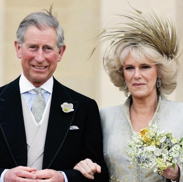 Принц Чарльз и Камилла представили новый портрет в честь годовщины свадьбы 