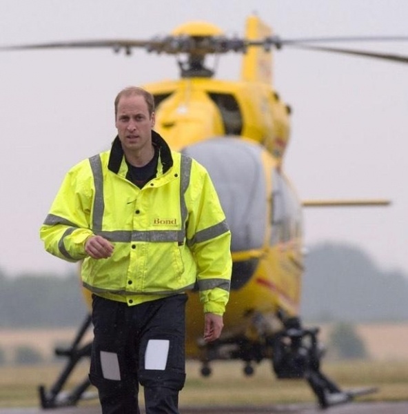 Принц Уильям разрешил вертолетам скорой помощи приземляться в Кенсингтонском дворце 